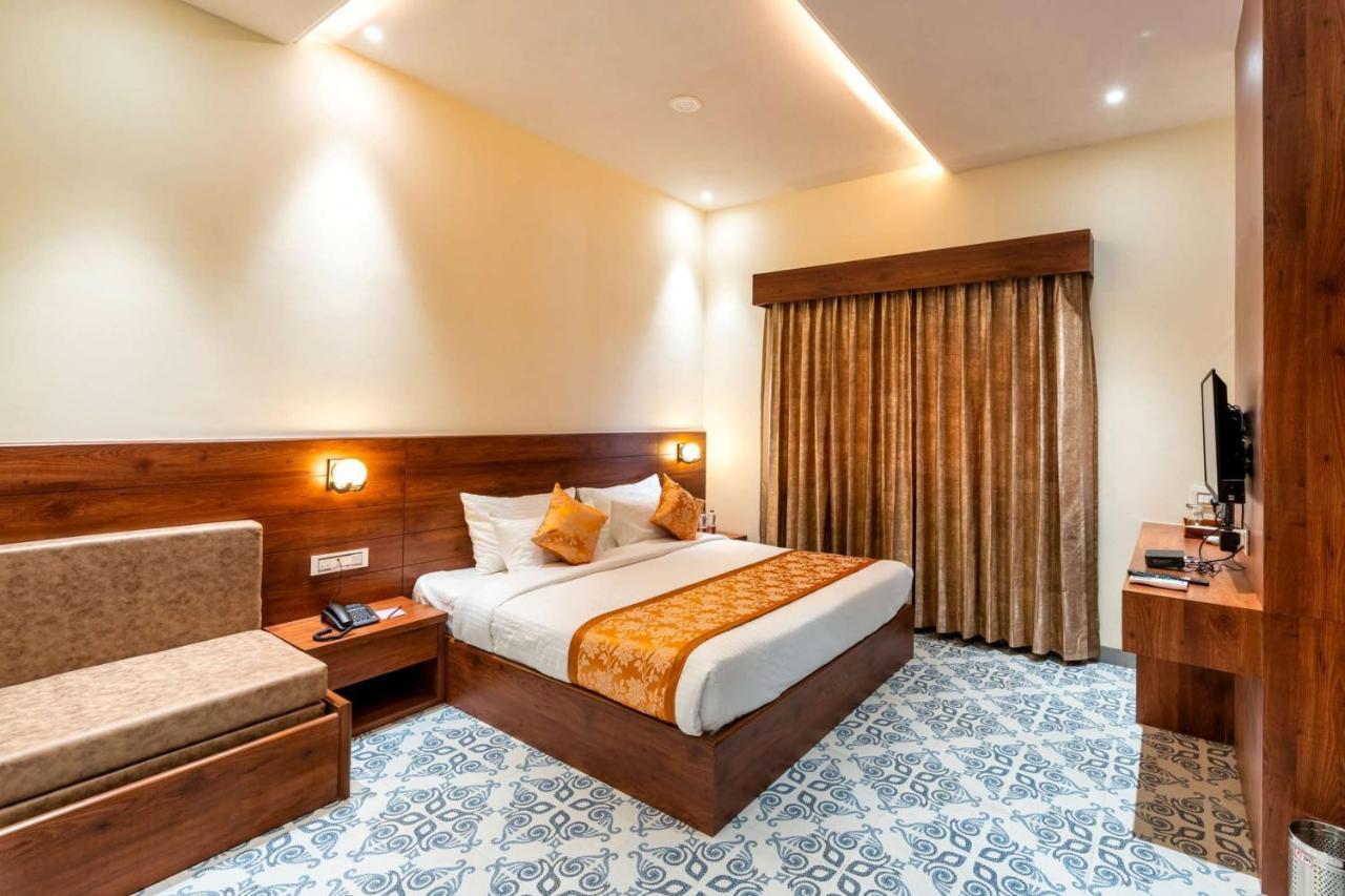Hotel The Grand Fateh Udaipur Exterior foto