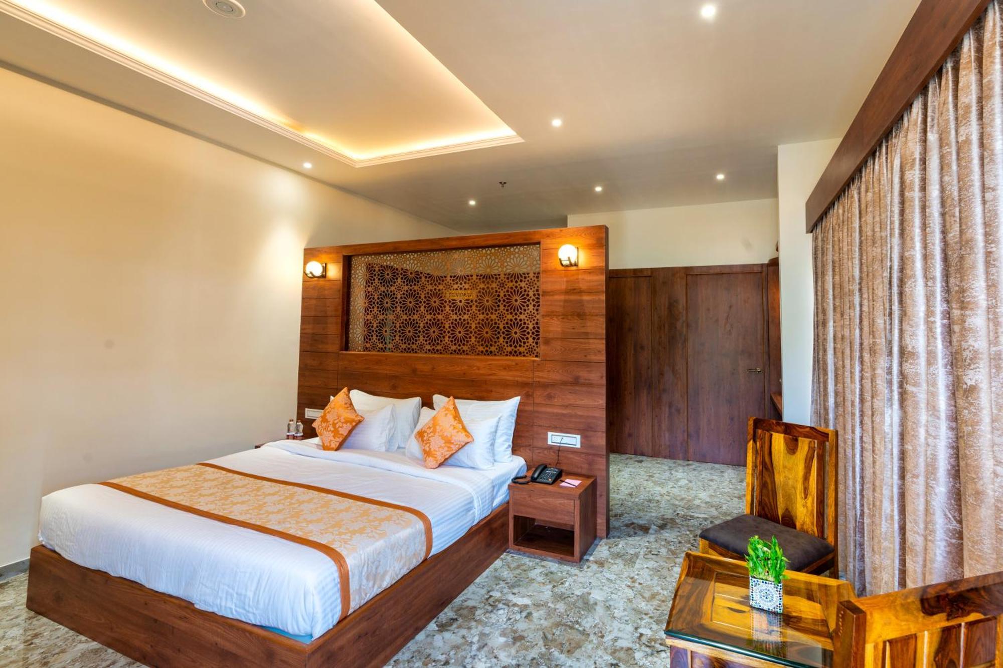 Hotel The Grand Fateh Udaipur Exterior foto